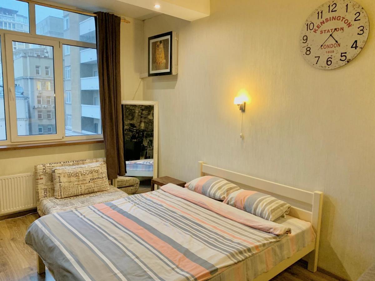 Apartamento 1K Studiia V Zhk <<Elegant>> Kiev Exterior foto
